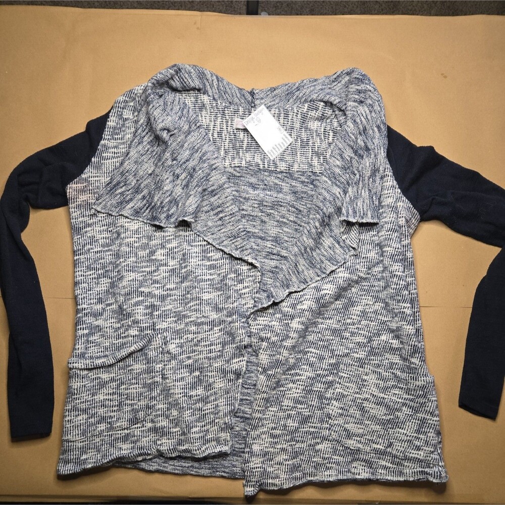 Dahlya navy blue flutter open front cardigan Women’s Size Large L